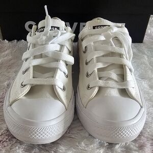 Converse youth 1
